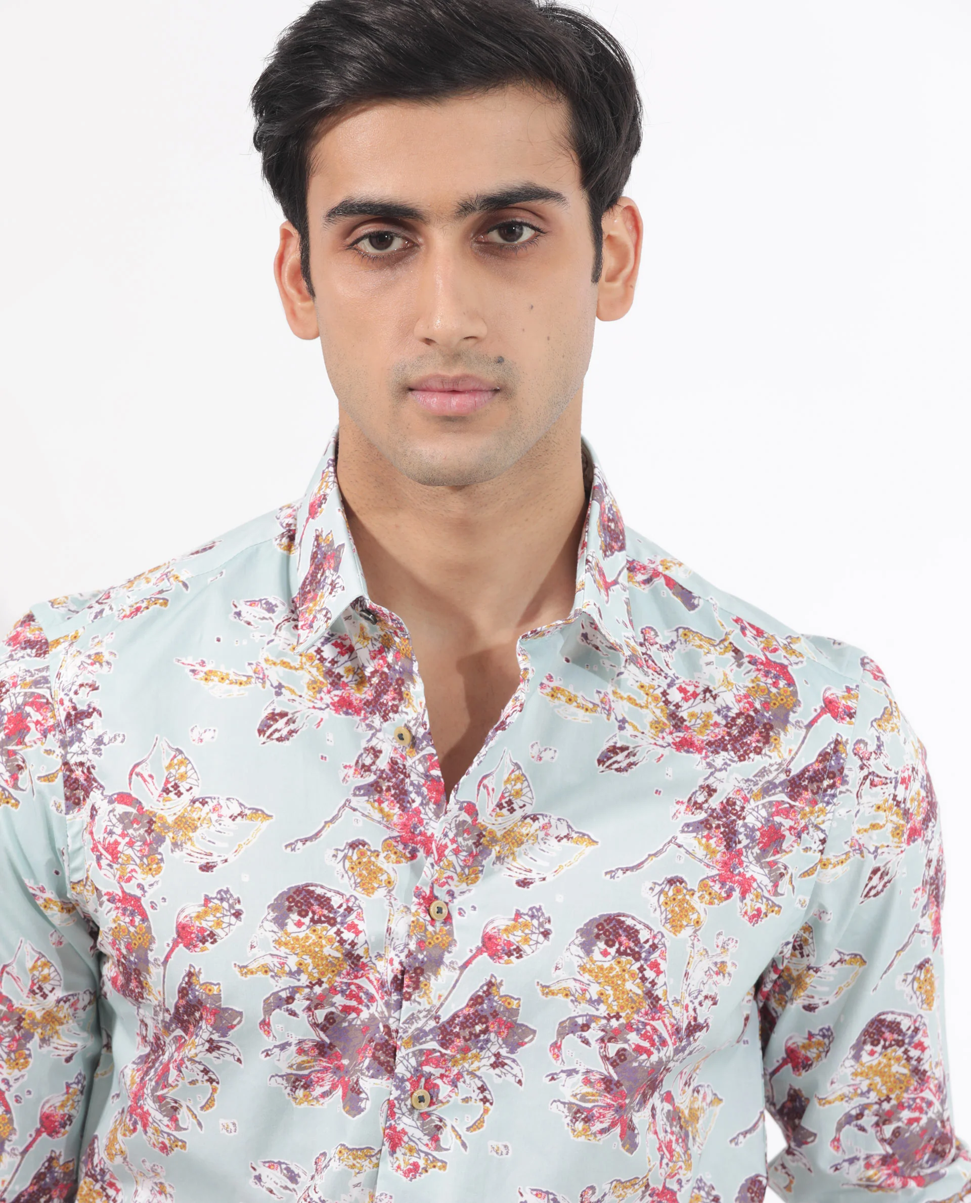 Rare Rabbit Men's Jaqenn Turq Cotton Floral Print Tailored Fit Full Sleeve Collared Shirt - Image 3