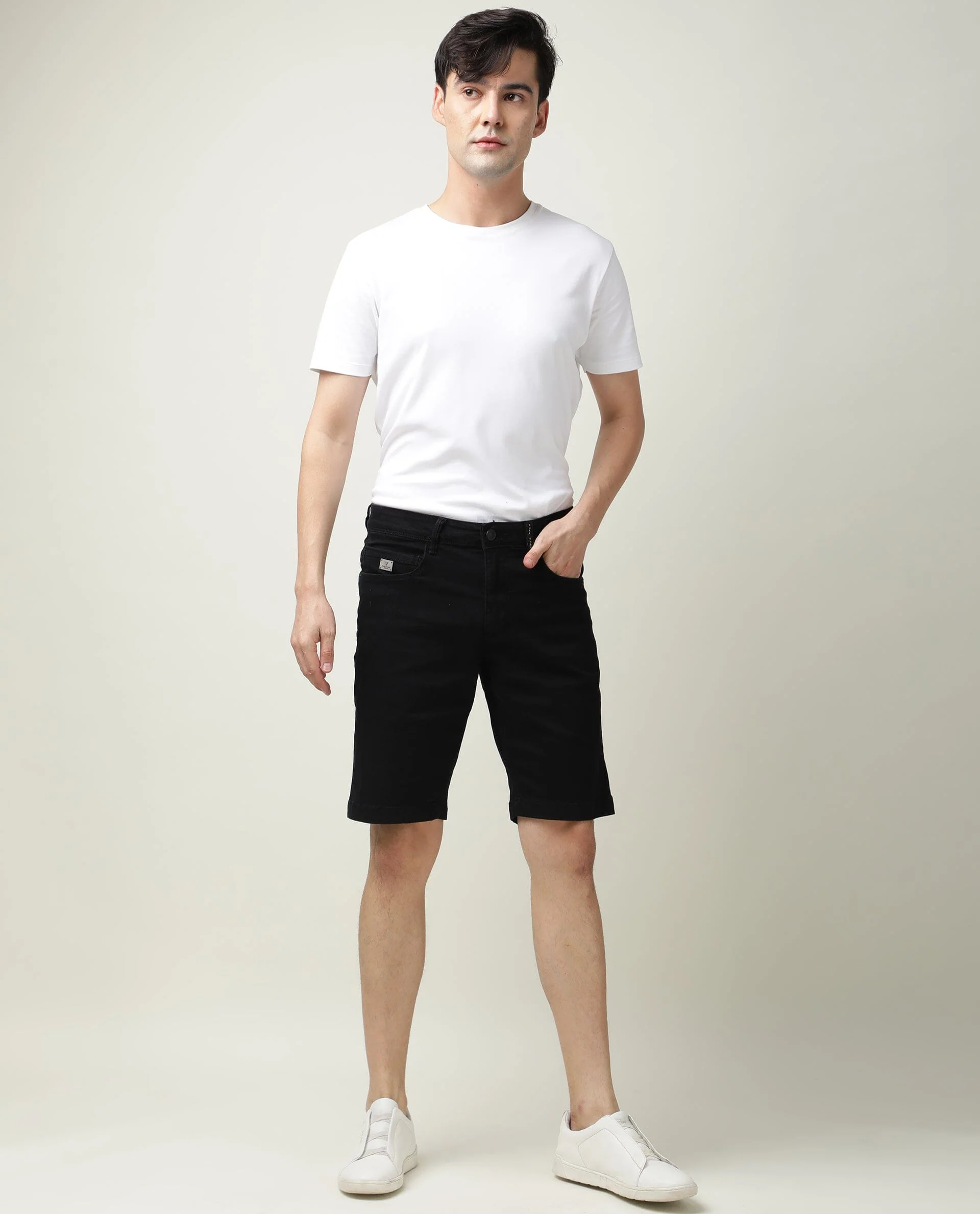 Rare Rabbit Men's Switch Black Cotton Plain Regular Fit Shorts - Image 3